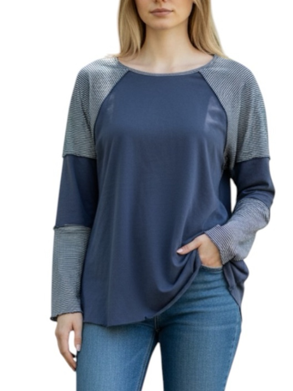 **NWT** Easel Oversized Soft & Stretchy Top